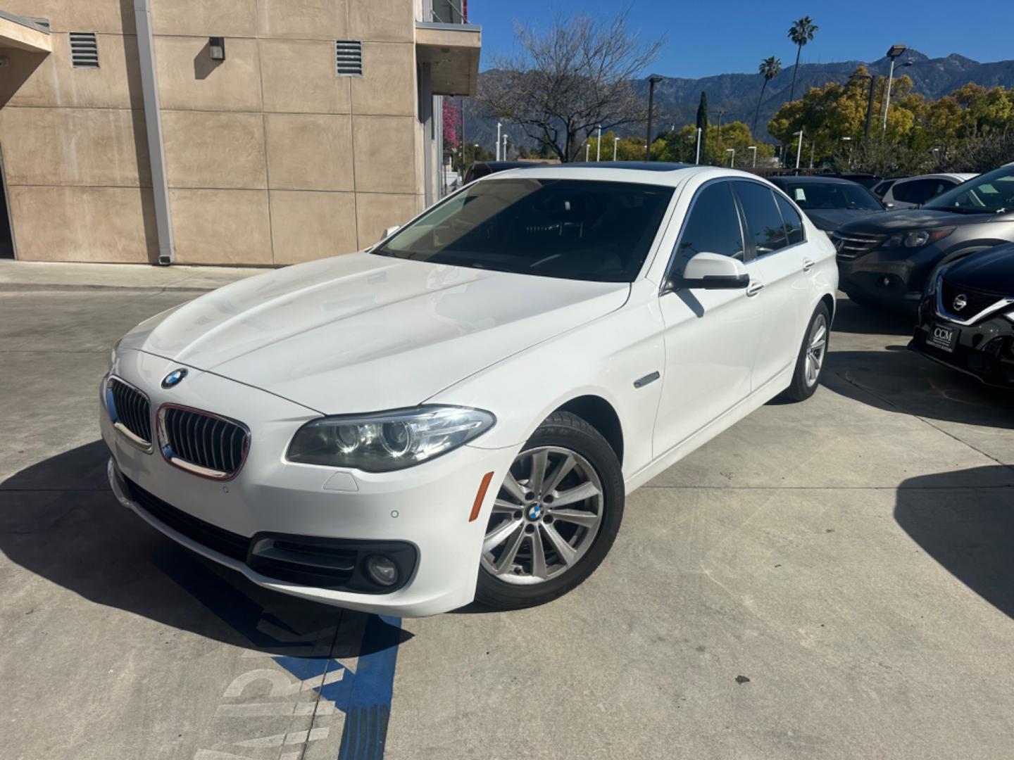 2016 White /Black BMW 5-Series Leather (WBA5A5C54GG) with an 4 Cylinder engine, Automatic transmission, located at 30 S. Berkeley Avenue, Pasadena, CA, 91107, (626) 248-7567, 34.145447, -118.109398 - Low Miles!! Monn-roof! Navigation! This 2016 BMW 5-Series 528i looks and drives well. It comes equipped with power seats, a moon roof, power seats, navigation, and much more. Contact us today. Looking for a stylish and reliable ride? Look no further than our impressive selection of used vehicles, - Photo#0